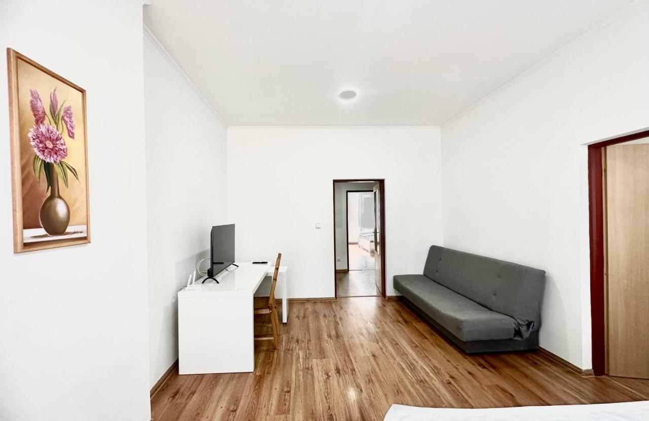 Apartment Erika Karlowe Wary Zewnętrze zdjęcie