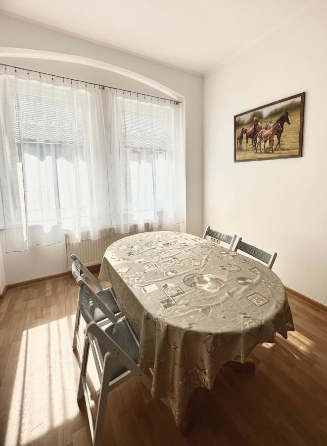 Apartment Erika Karlowe Wary Zewnętrze zdjęcie